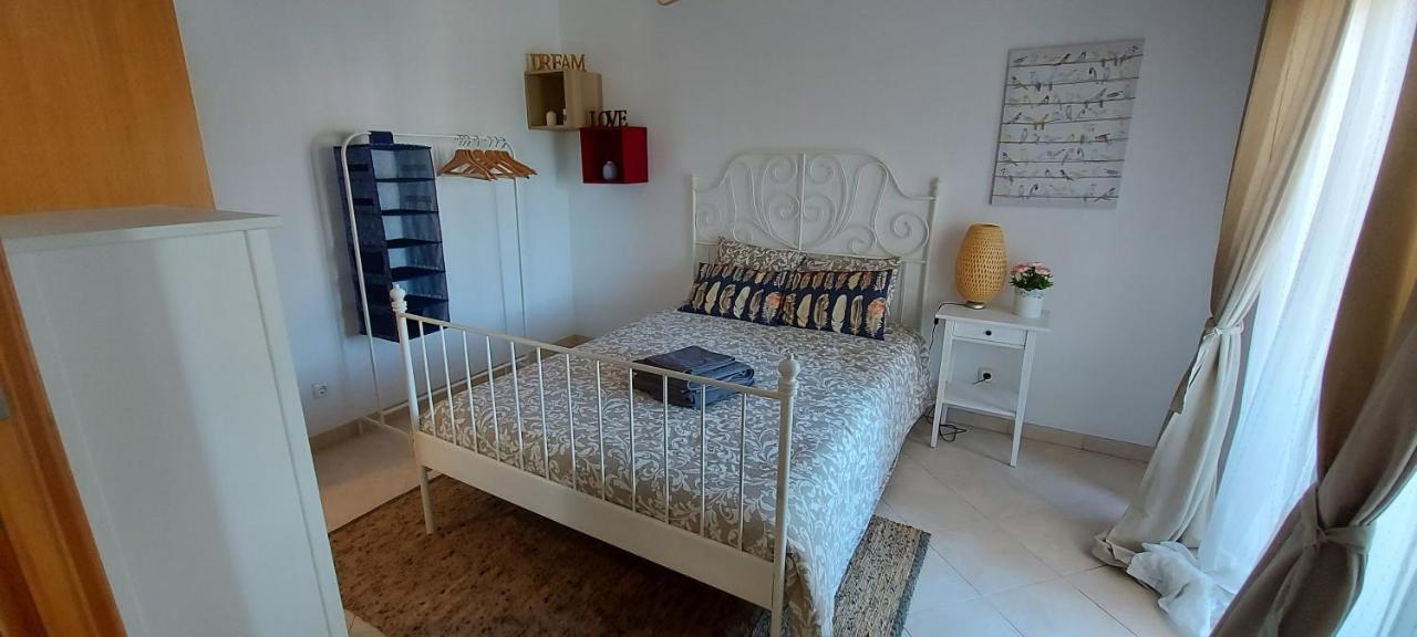 Apartamento Piscina 5 Minutos Praia Alcantarilha Luaran gambar